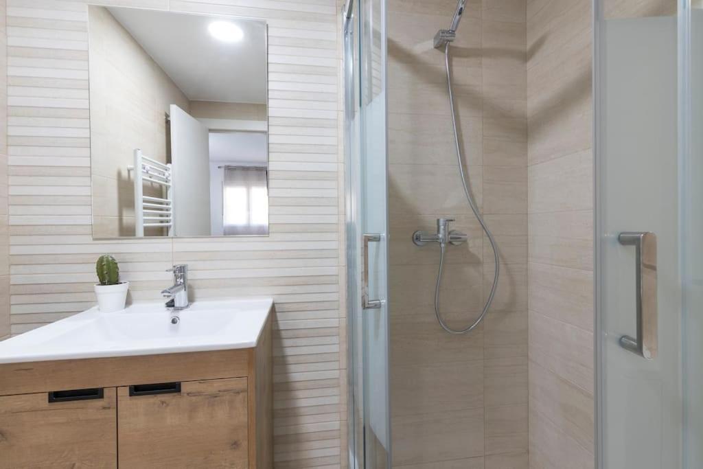 Neptuno Deluxe Apartment Granada Exterior photo