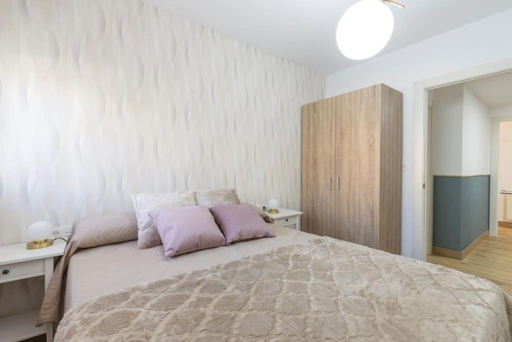 Neptuno Deluxe Apartment Granada Exterior photo